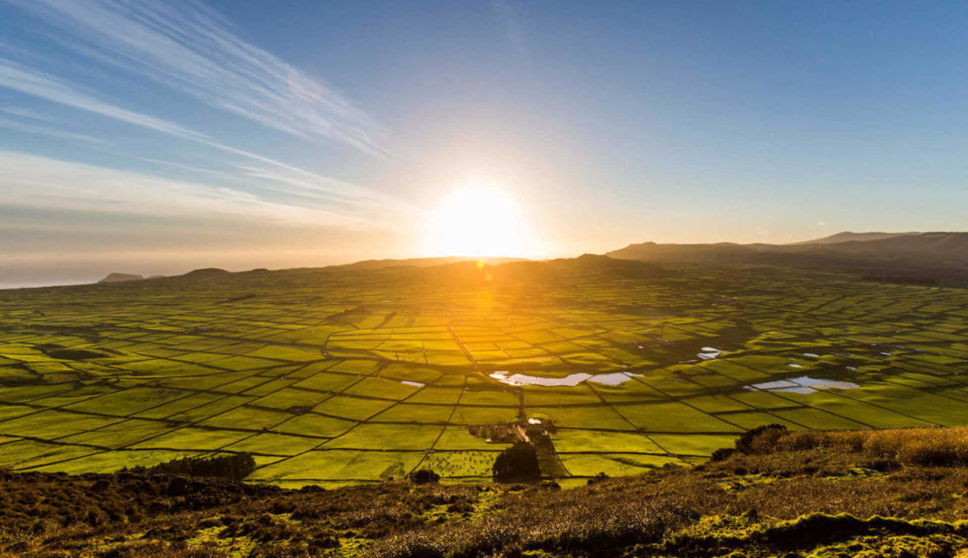 A Magia dos Açores: Descubra as Ilhas de São Miguel, Flores, Corvo e Terceira