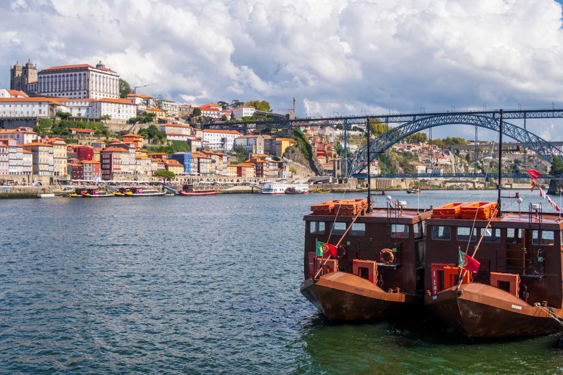 Maravilhas do Porto e Cruzeiro pelo Douro